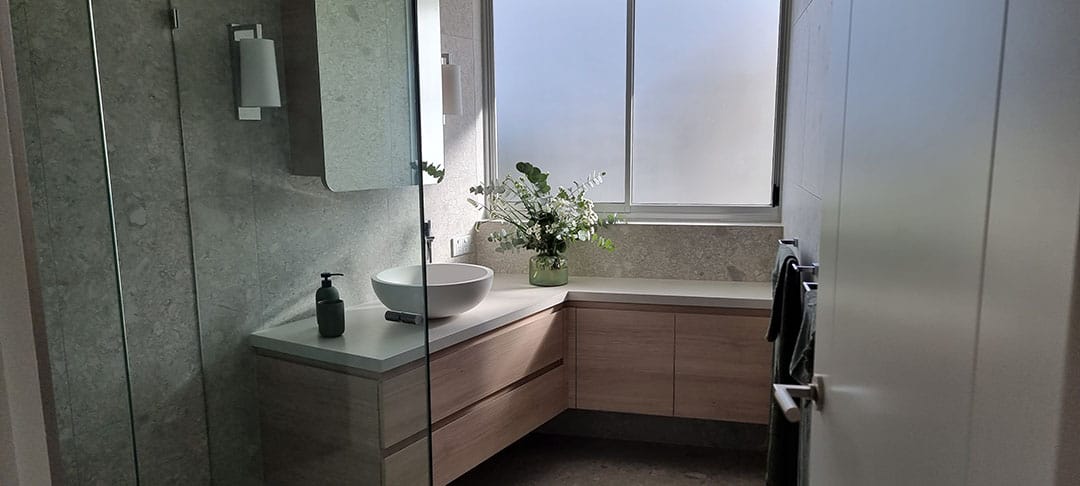 Rainbow Bay Project interior